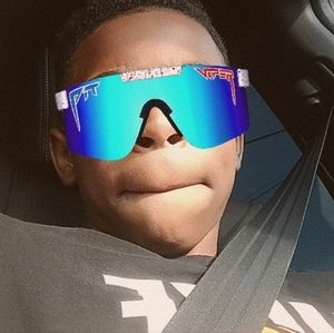 Meet your Posher, Jayson